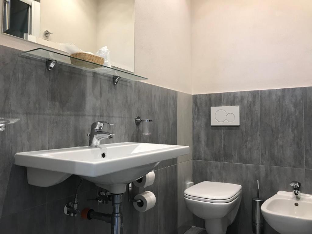 Hotel Moderno - Bed & Breakfast 切尔维亚 外观 照片