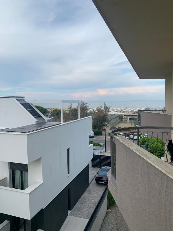 Hotel Moderno - Bed & Breakfast 切尔维亚 外观 照片